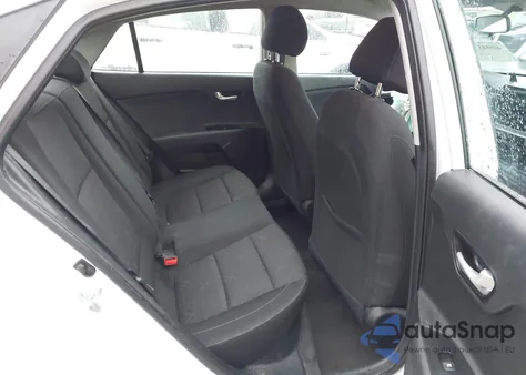 2021 Kia Rio Lx z USA, uszkodzony, nr VIN 3KPA24AD0ME382907